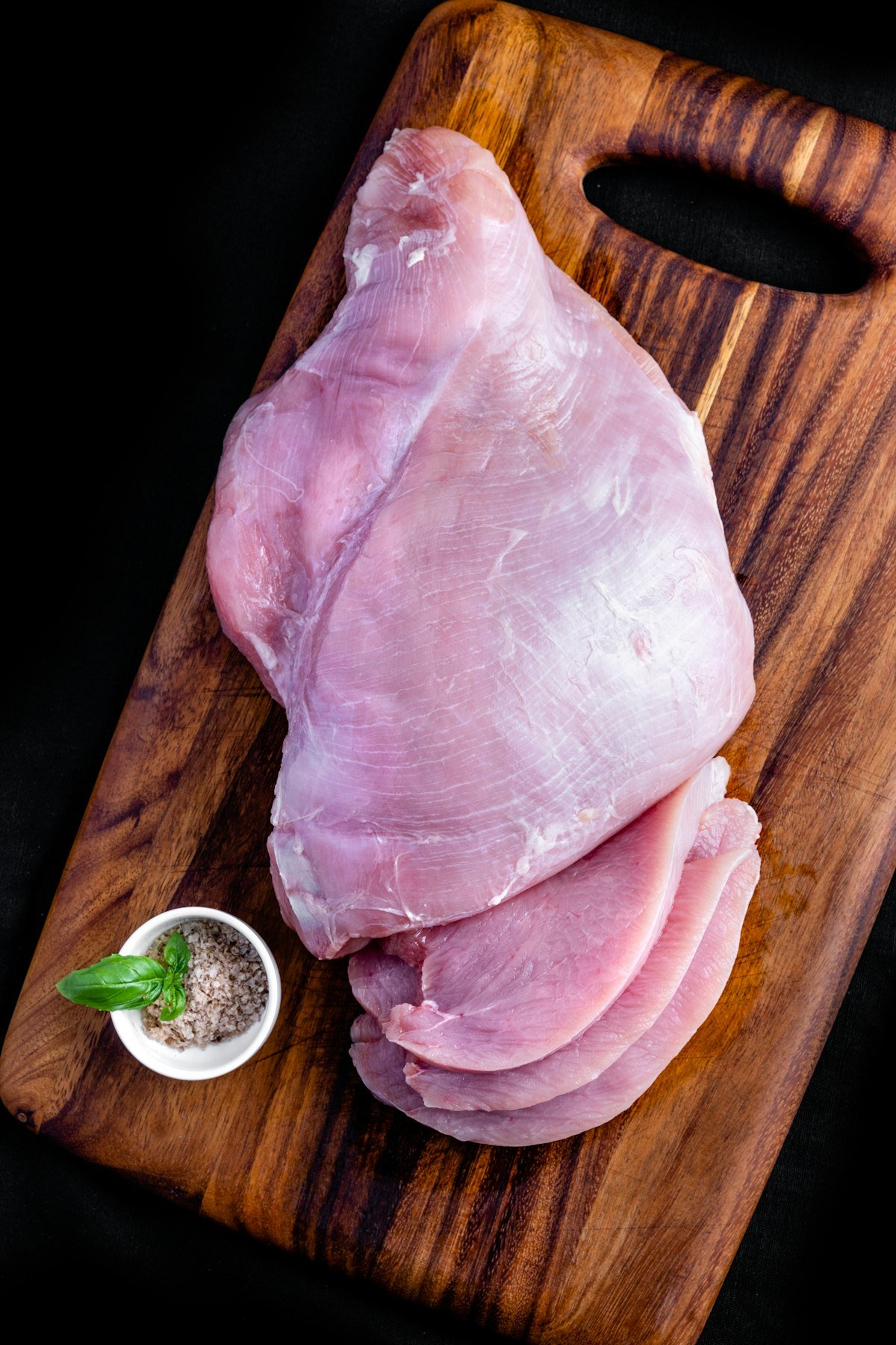 Tips Memilih dan Menyimpan Ayam Segar agar Tetap Berkualitas + 6 Ide Menu Praktis Sehari-hari
